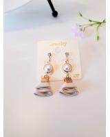 KR-016 Fashion Earring Beige