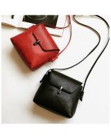 KW80417 VINTAGE STYLE SQUARE BAG BLACK