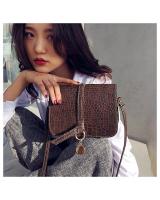 KW80576 WOMEN'S CROSSBODY BAG DARK BROWN