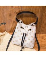 KW80584 STAR BUCKET BAG WHITE