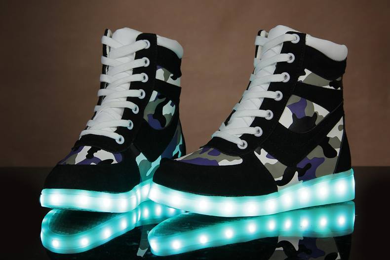 WS002 Cool Multi Colour LED Shoes Black