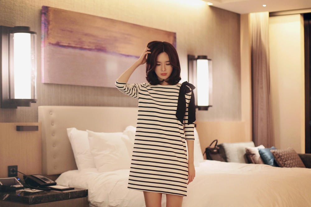 WD6081 Fashion Stripe Dress White