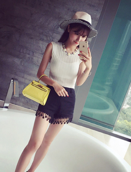 WT6266 Fashion Sleeveless Top White