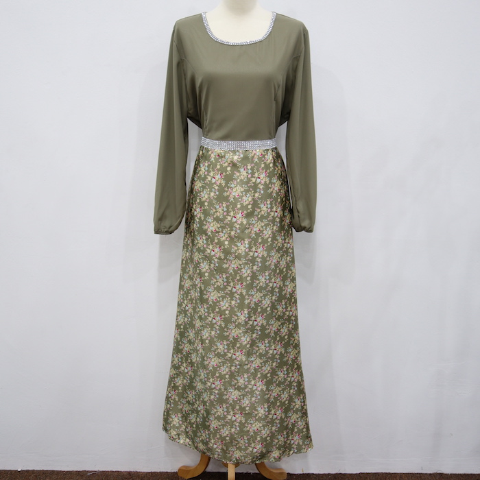 WH3336 Pretty Jubah Army Green