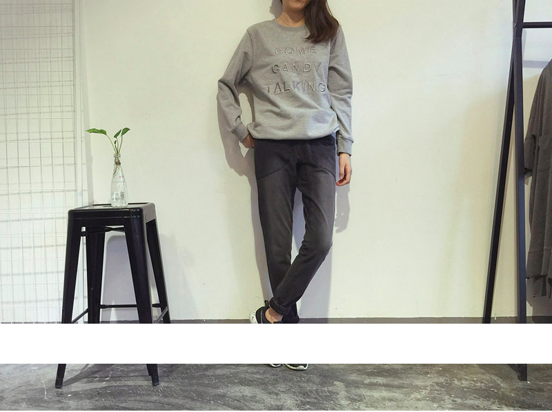 WT6774 Fashion Top Grey