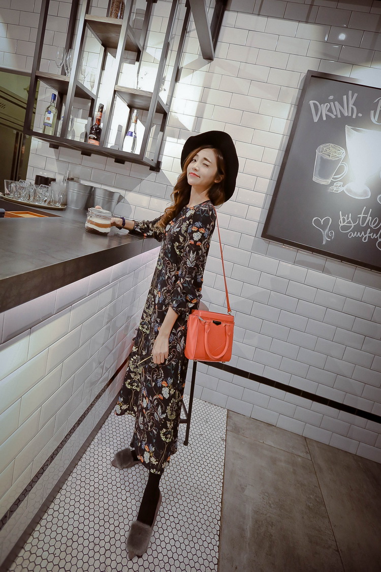 WD6918 Floral Dress As Picture