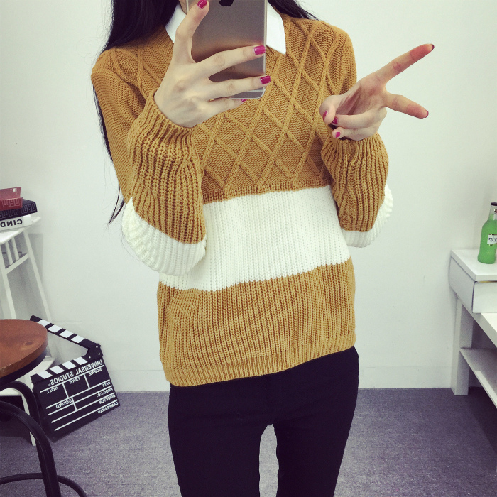 WT3718 Fashion Knit Top Khaki