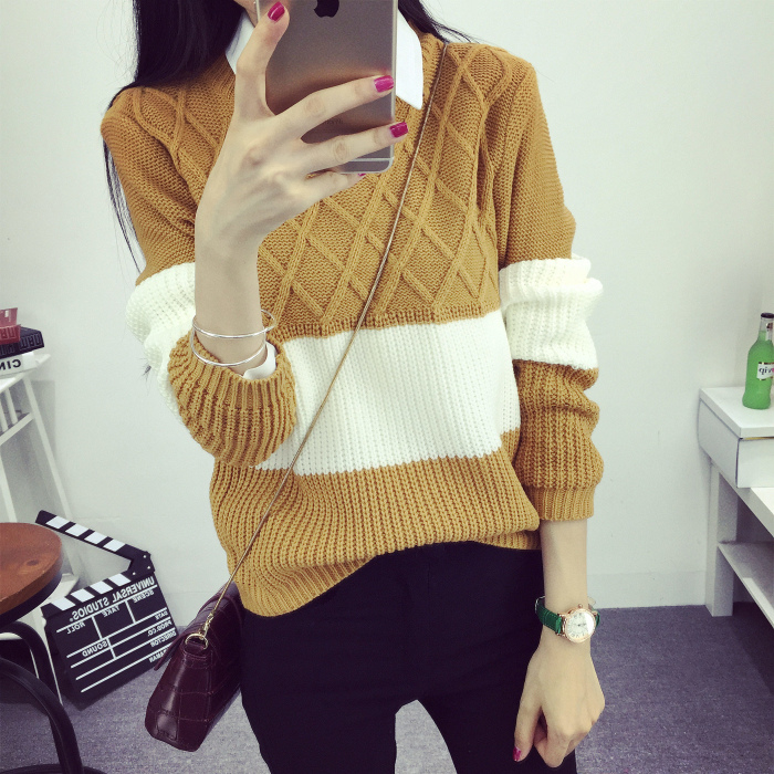 WT3718 Fashion Knit Top Khaki