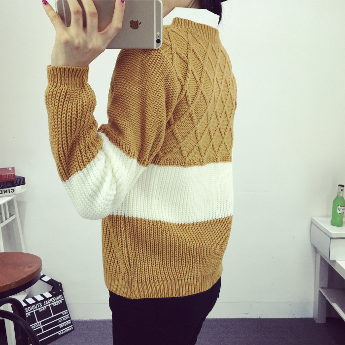 WT3718 Fashion Knit Top Khaki