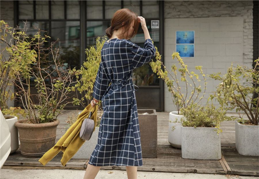 WD7290 Classic Checker Dress Dark Blue