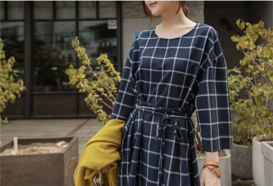 WD7290 Classic Checker Dress Dark Blue