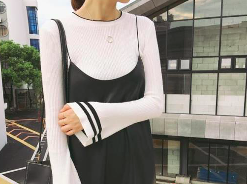 WT7349 Fashion Knit Top White