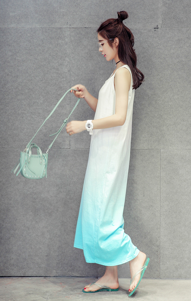 WD7495 Fashion Dress Light Blue