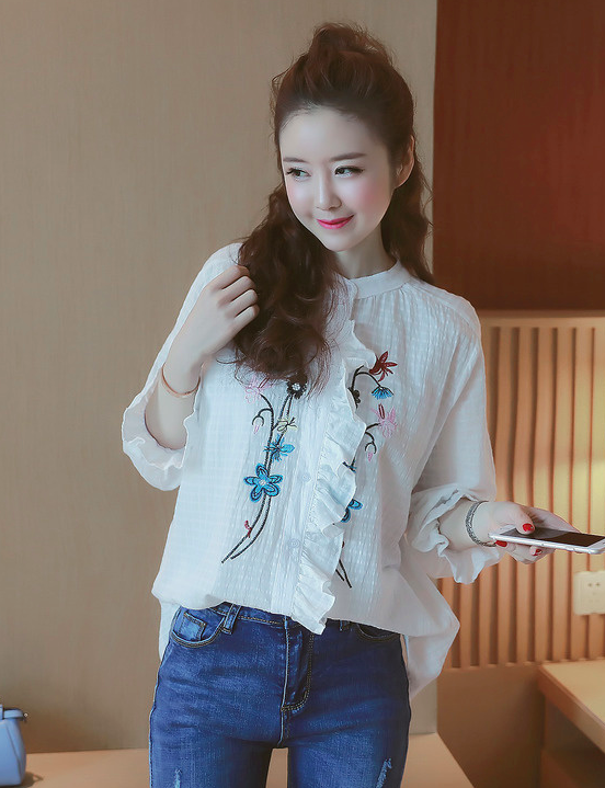 WT7586 Lovely Top White