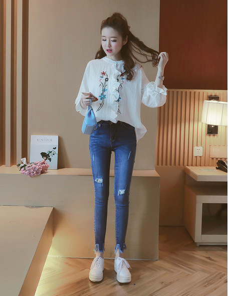 WT7586 Lovely Top White