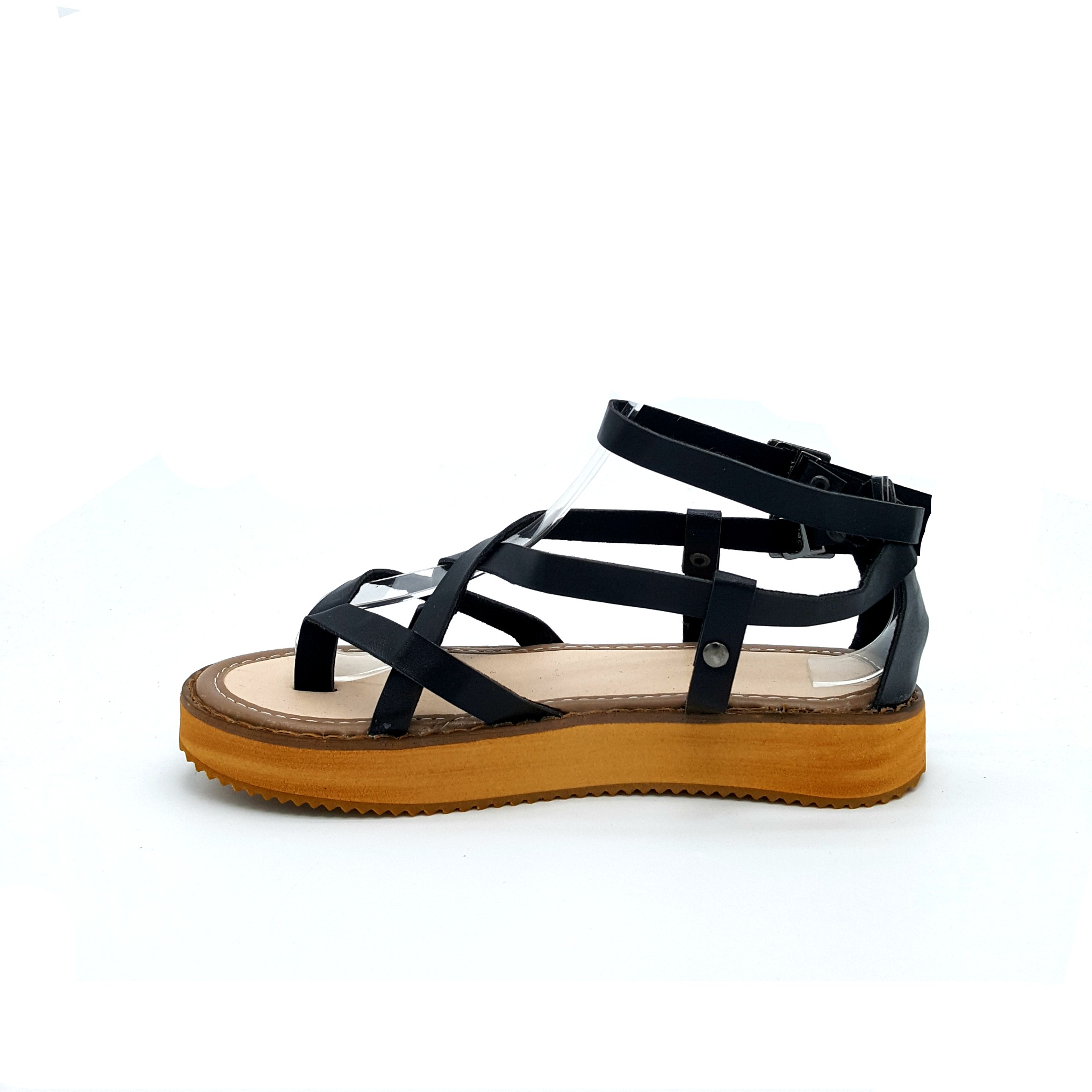 HA005 Wire Buckle Sandals Black