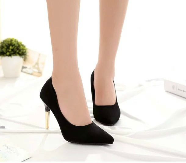 HA037 Pointed High Heels Black