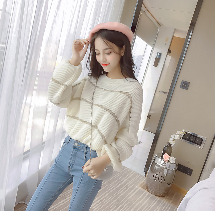 VW10472 Fashion Knit Top White