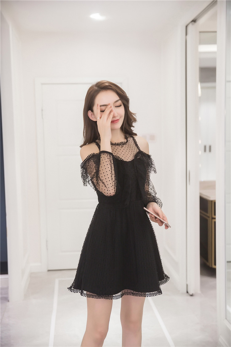 GW1954 Unique Dress Black