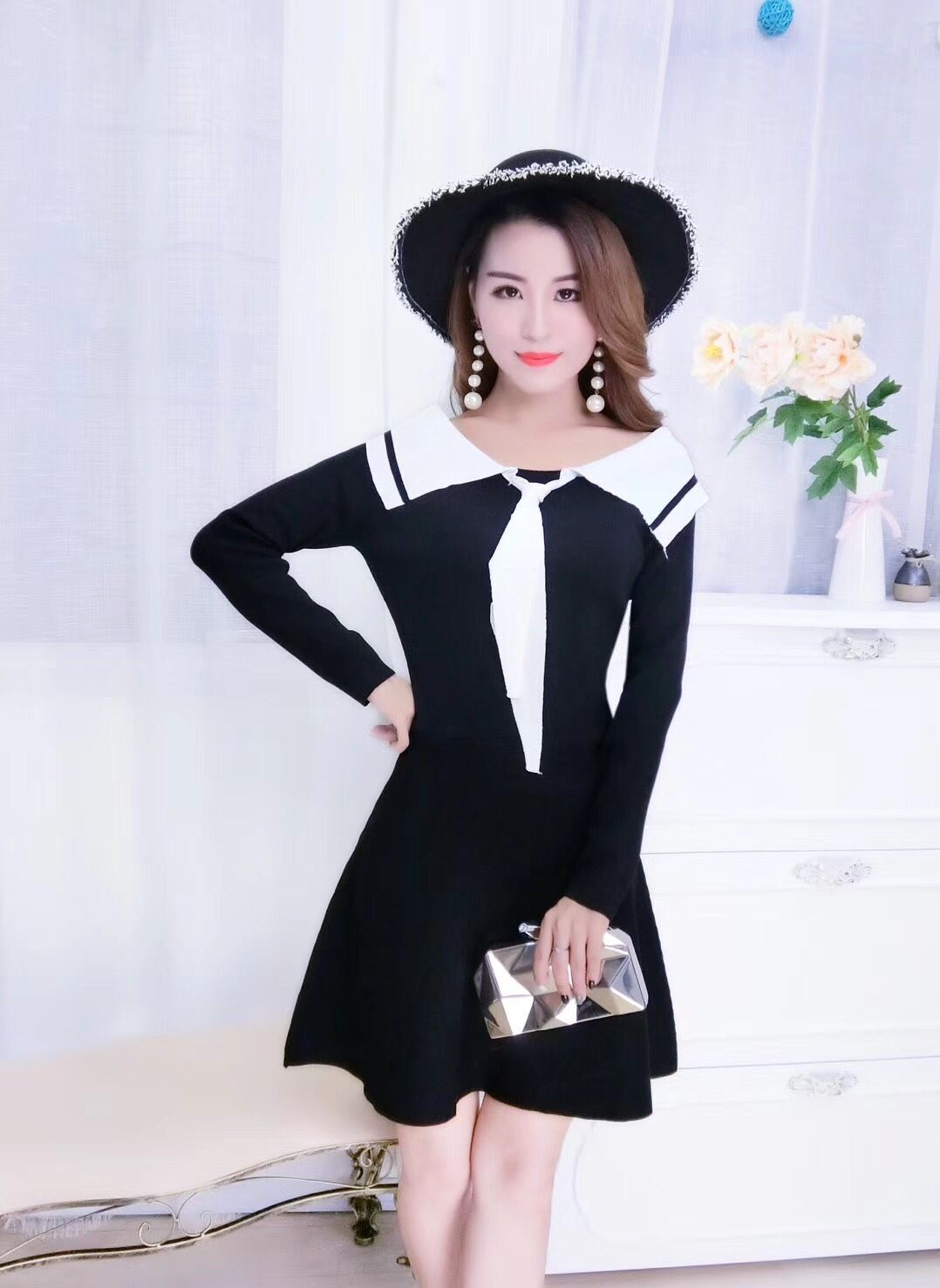 GW1977 Charming Dress Black