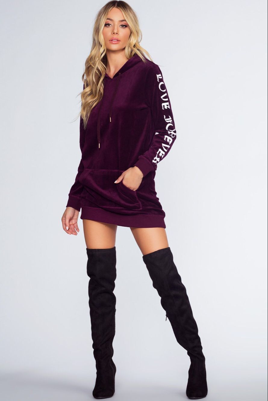 GW2002 Sporty Hooded Dress Maroon