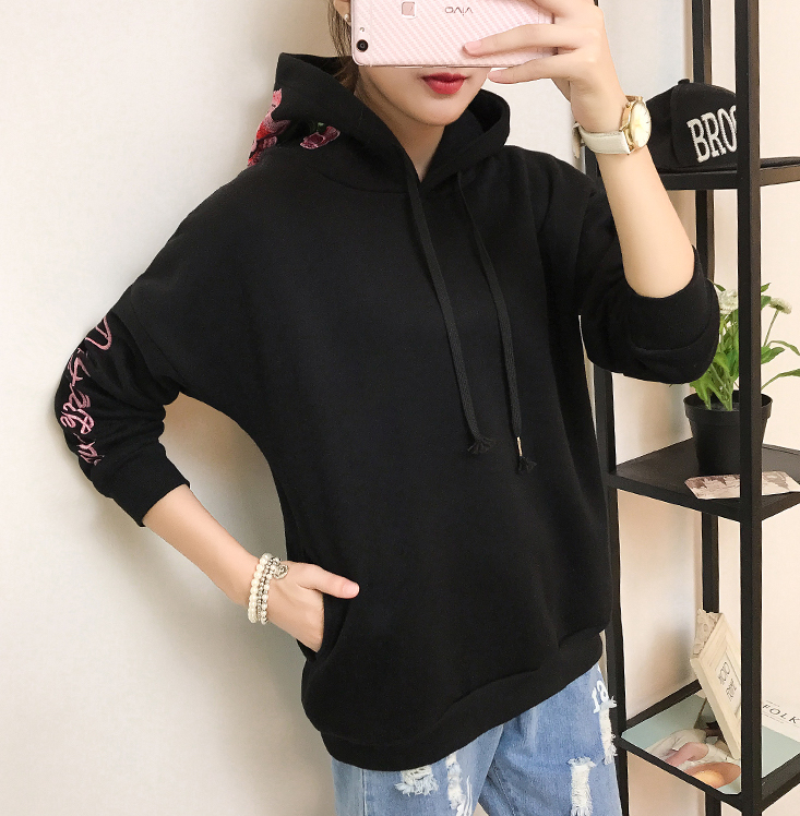 GW2042 Lovely Embroidery Hooded Top Black