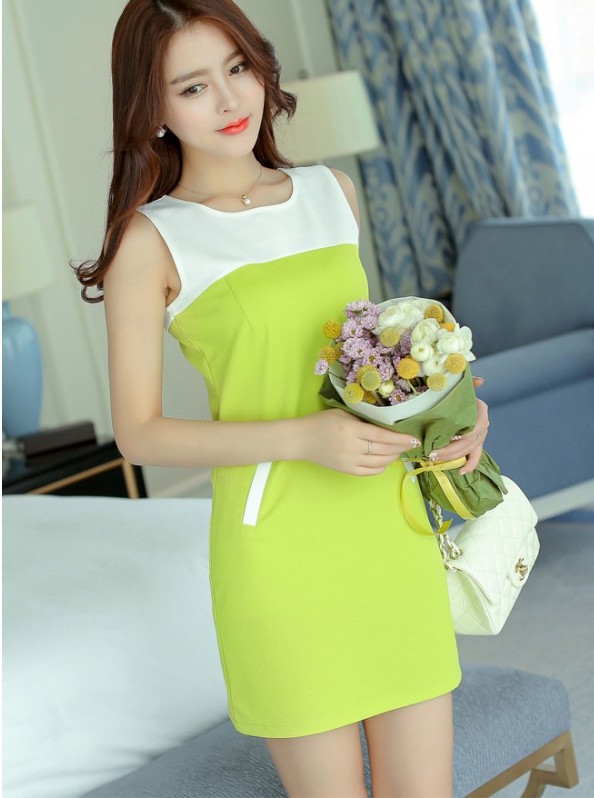 WD21026 Stylish Sleeveless Dress Green