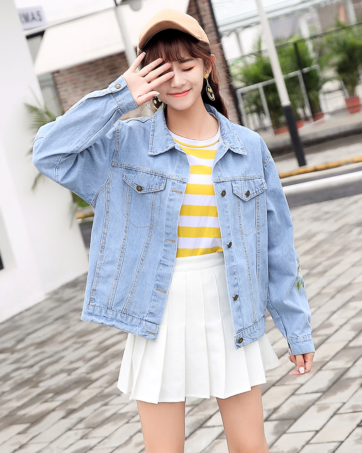 GW2178 Charming Embroidery Denim Jacket Light Blue