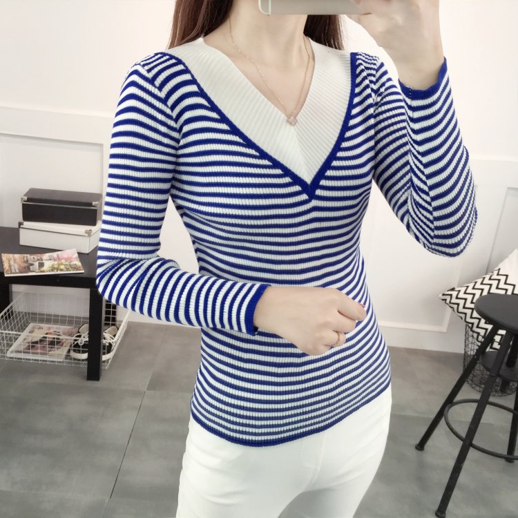 KF510 V-Neck Long Sleeved Top Blue