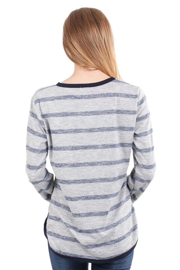 QA-300 Pretty Stripe Top Blue