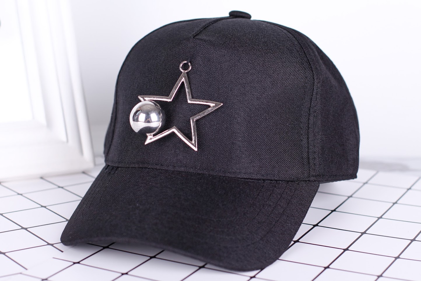 QA-319 Fashion Baseball Cap Huge Star