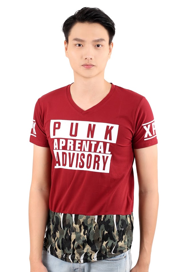 QA-321 Men V Neck T Shirt Red