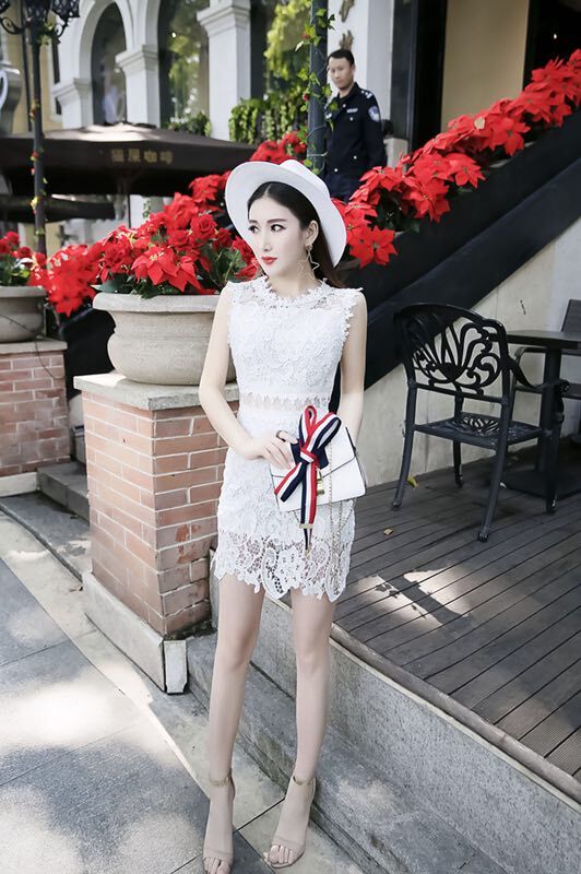 GW2183 Elegant Lace Dress White