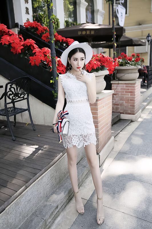 GW2183 Elegant Lace Dress White