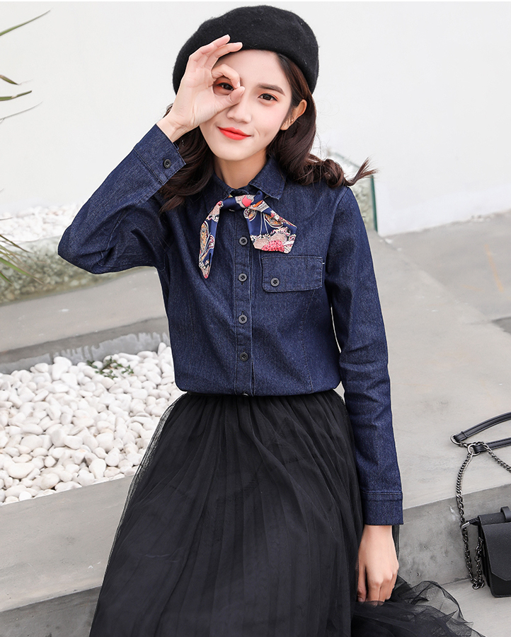 GW2204 Special Denim Top Blue