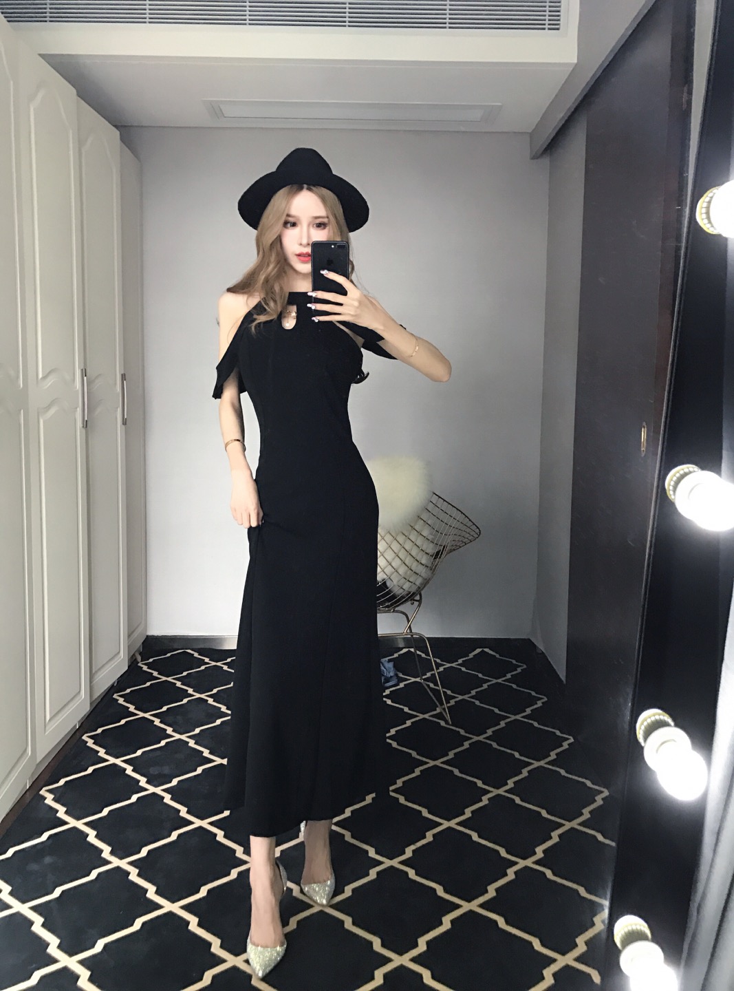 GW2215 Unique Maxi Dress Black