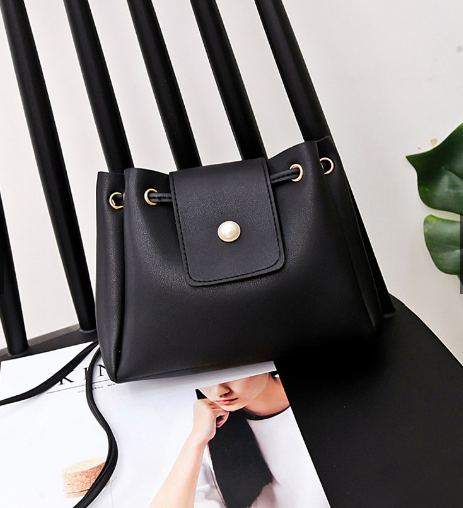 KW80210 Trendy Bucket Handbag Black