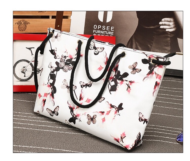 KW80223 Floral Butterfly Tote Bag White