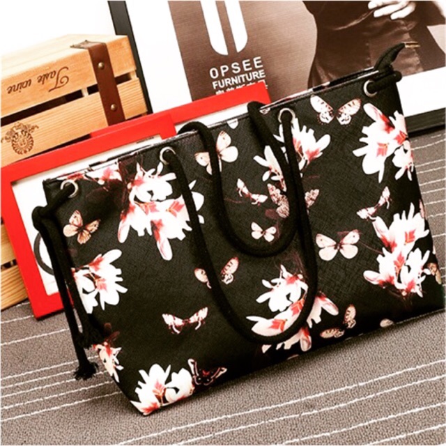 KW80223 Floral Butterfly Tote Bag Black