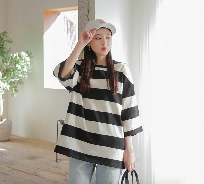 KB10004 Stylish Stripe Top Black