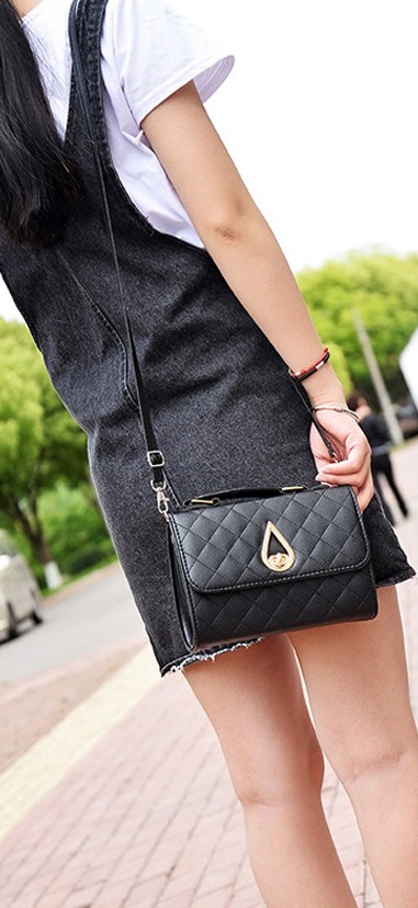 KW80233 Ladies Sling Bag Black