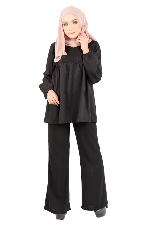 QA-369 Muslimah Maternity Lace Top Black