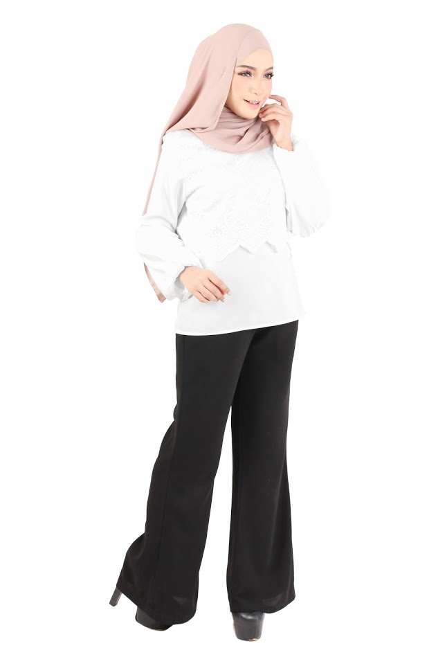 QA-365 Muslimah Lace Blouse White