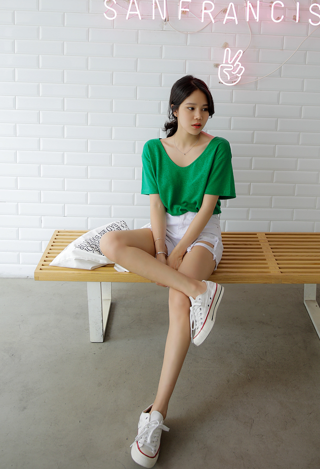 KB10056 Casual Top Green