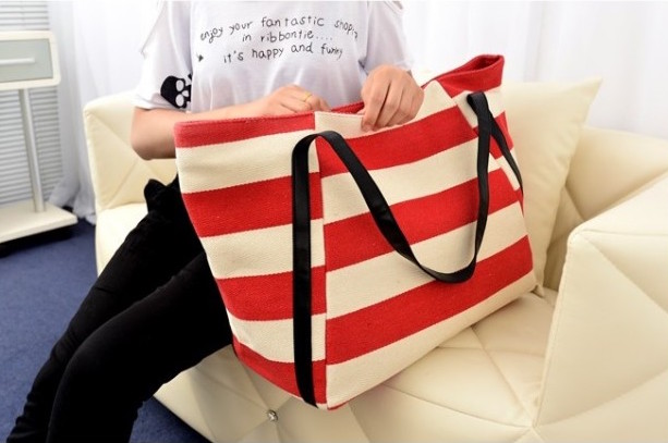 WB21397 Fashion Stripe Handbag Red