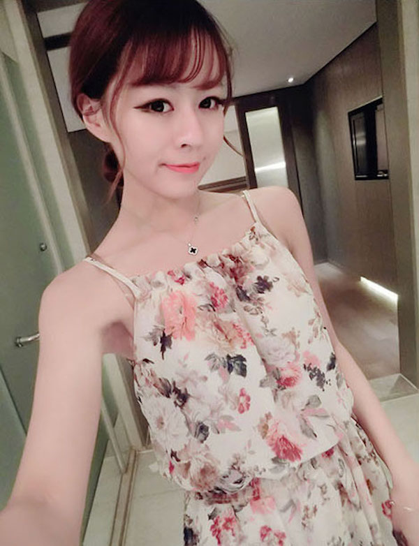 JW5028 Lovely Floral Dress White