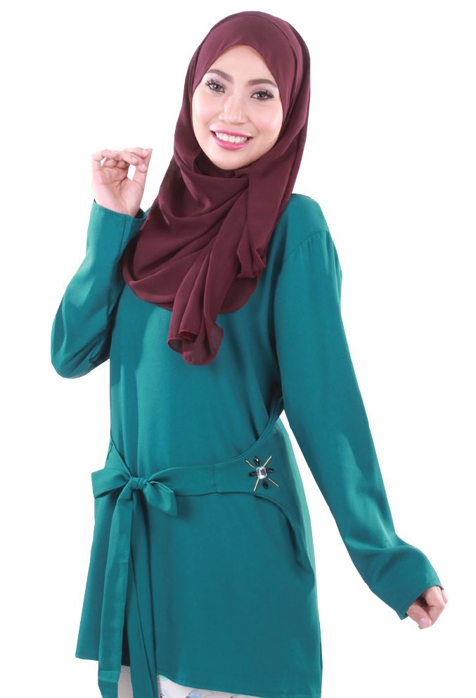 MH042 Pretty Blouse Navy Green