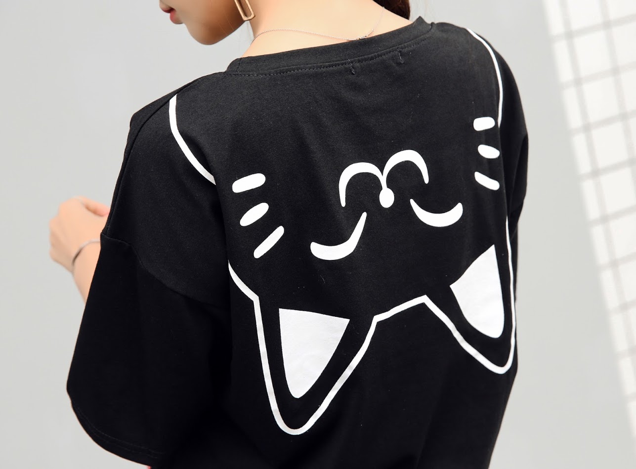 QA-391 Women Casual Graphic Shirt Cat