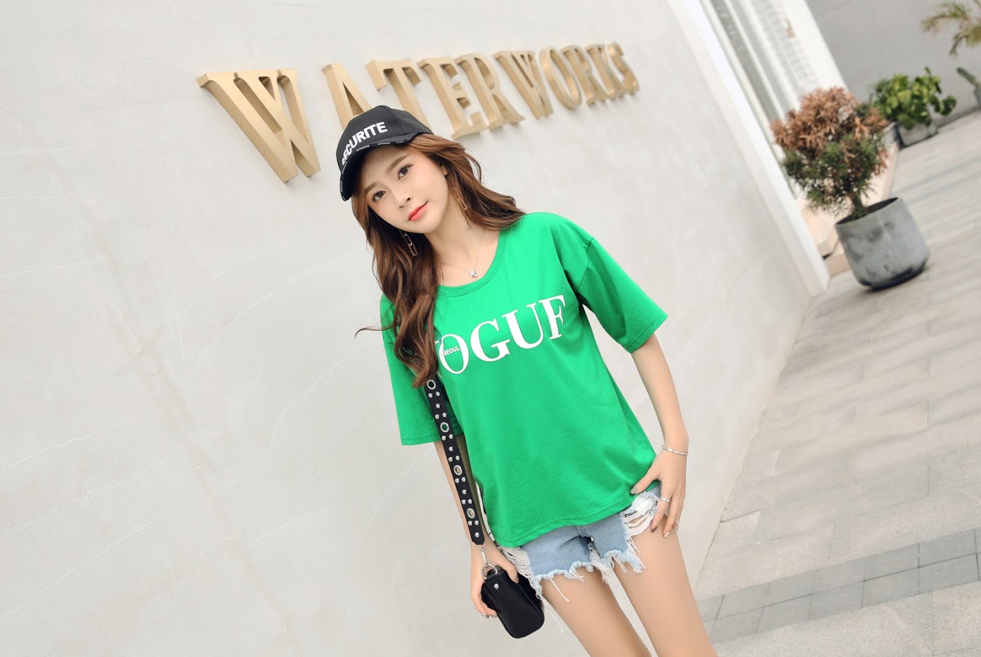 QA-391 Women Casual Graphic Shirt Green