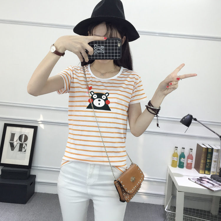 QA-392 Women Korean Fashion Casual Top Bear